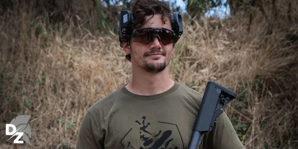 Se former au tir avec Lara Tactical defense-zone.com