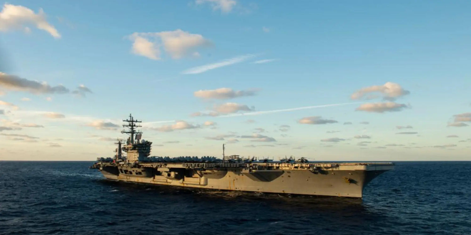 Un-drone-iranien-s-est-approché-dangereusement-d-un-porte-avions-américain defense-zone.com