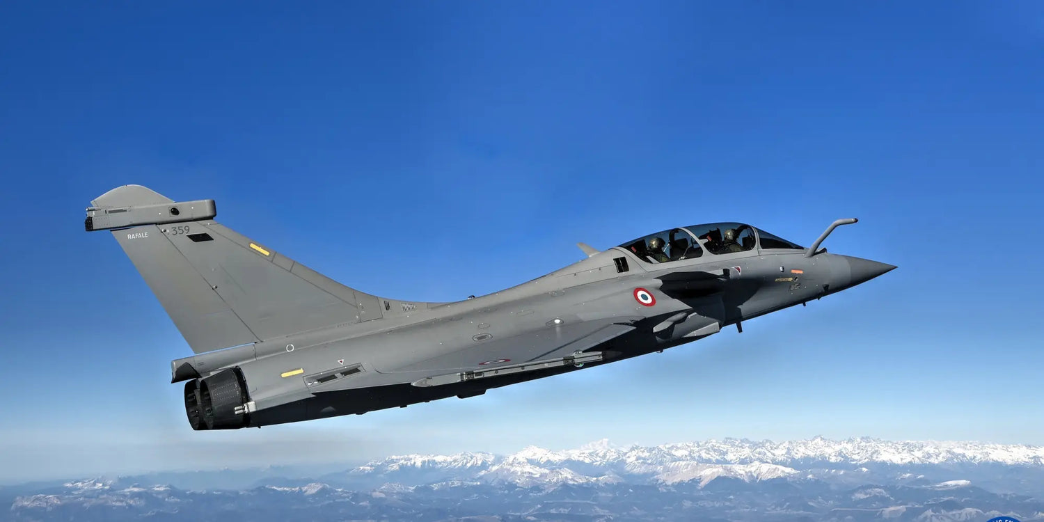 La-DGA-qualifie-le-Rafale-au-standard-F4.1 defense-zone.com