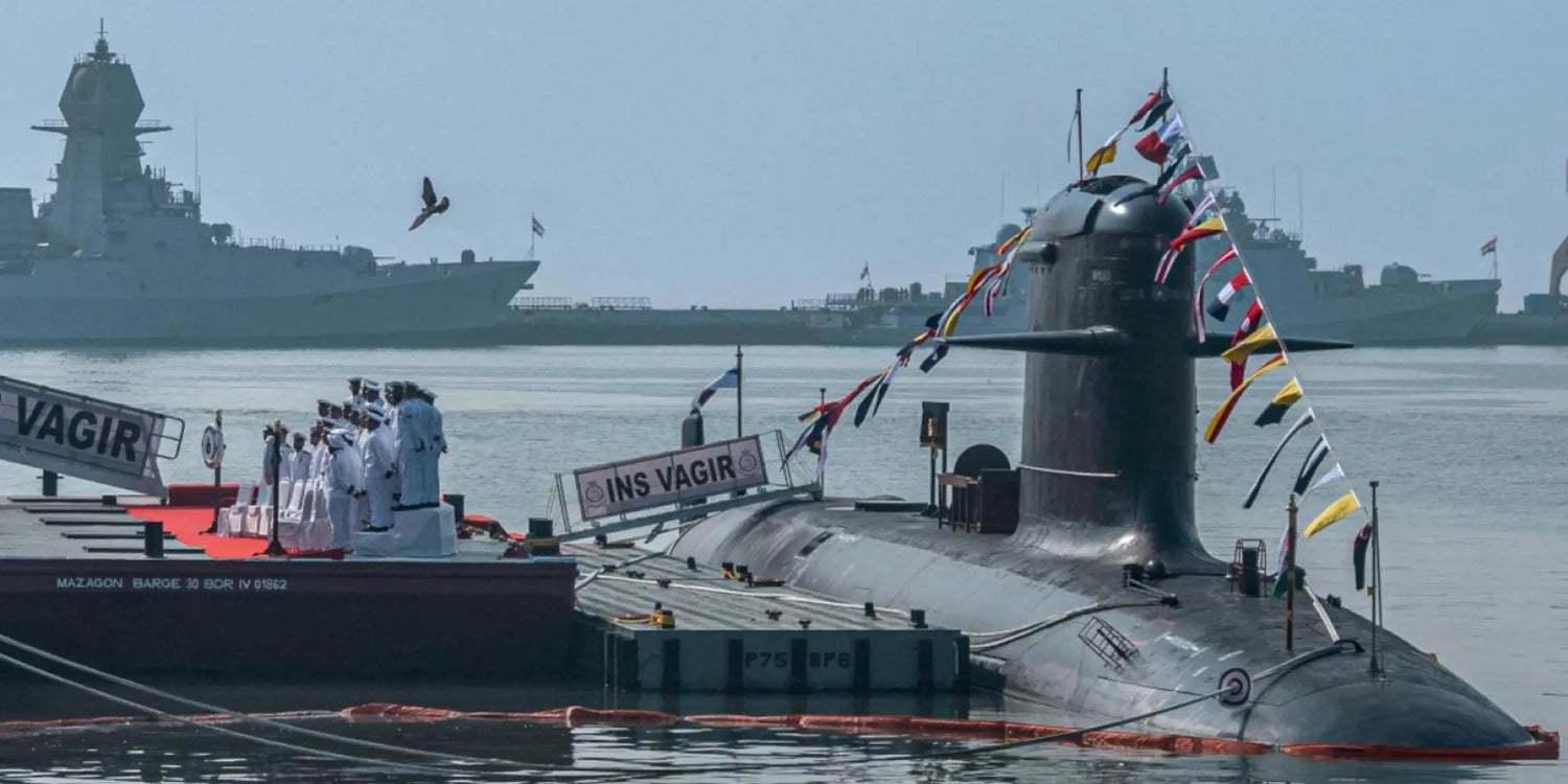 Mise-en-service-de-l-INS-Vagir-le-cinquième-sous-marin-Scorpène-entièrement-fabriqué-en-Inde defense-zone.com