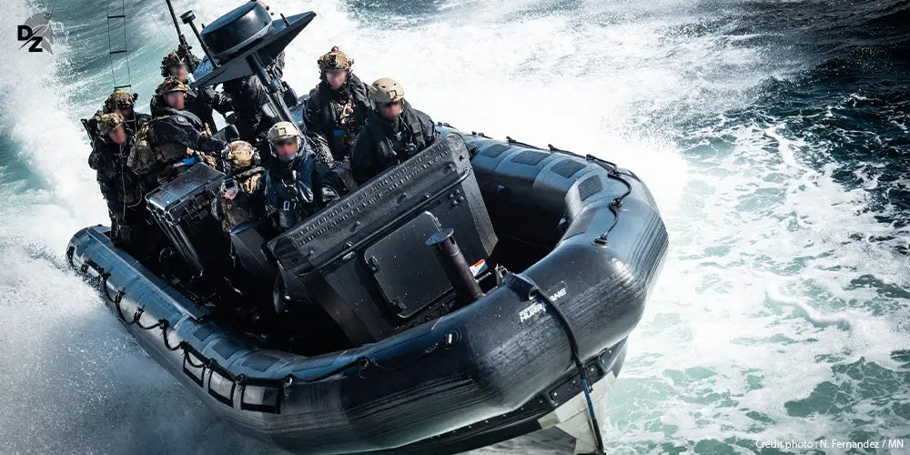 commando marine, forces spéciales, COS, FORFUSCO, zodiac, embarcation