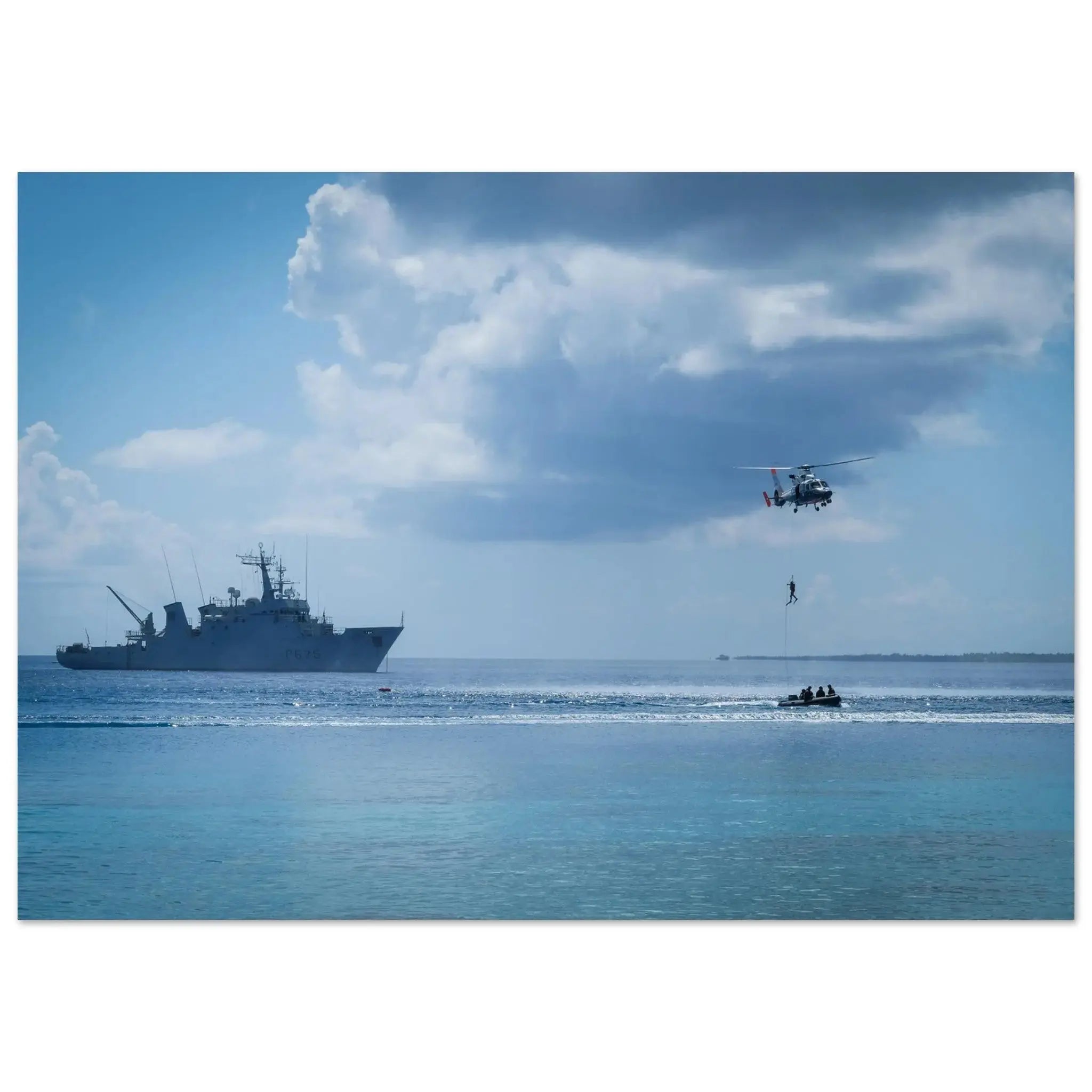 Poster Photo - Marine nationale - plongeur hélitreuillé par un hélicoptère defense-zone.com