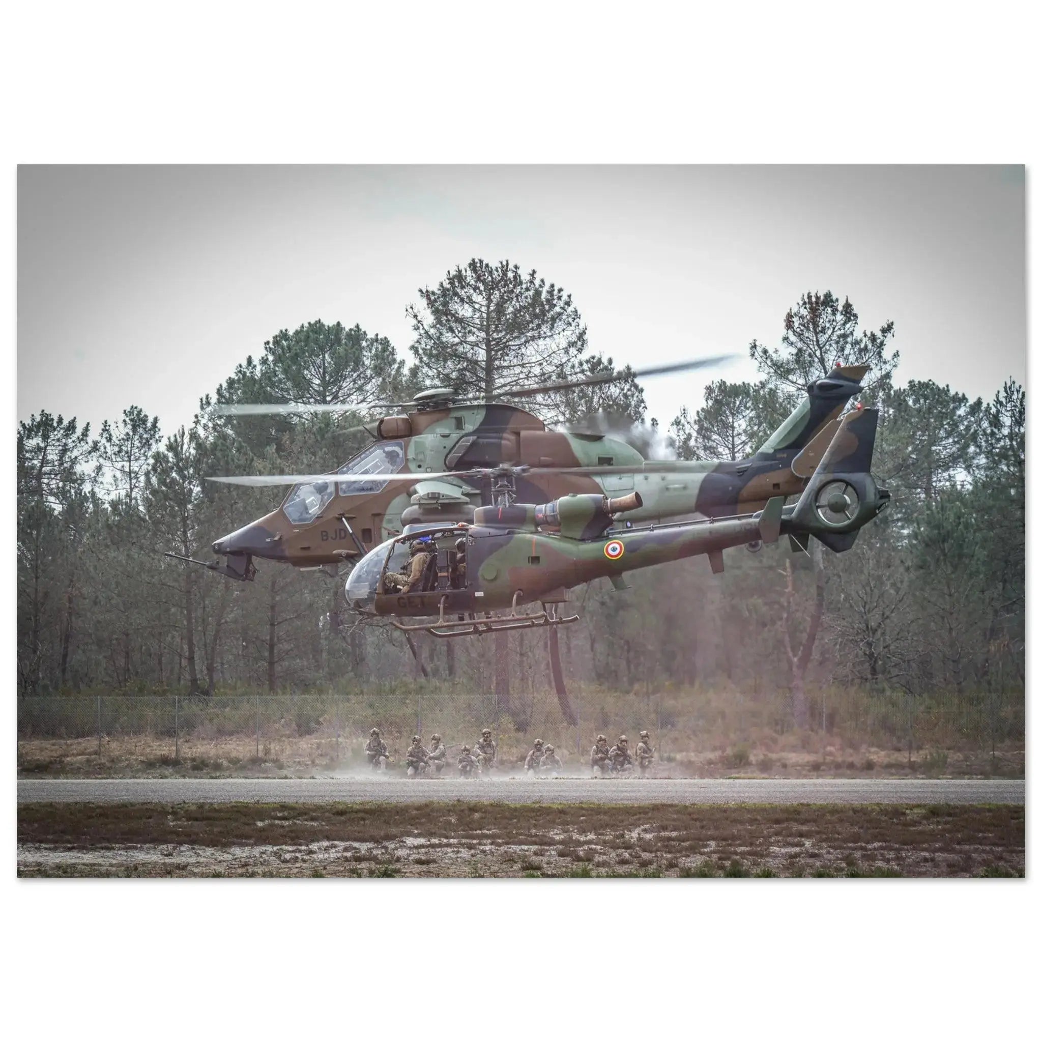 Poster Photo - hélicoptères du 4e RHFS, régiment des forces spéciales defense-zone.com