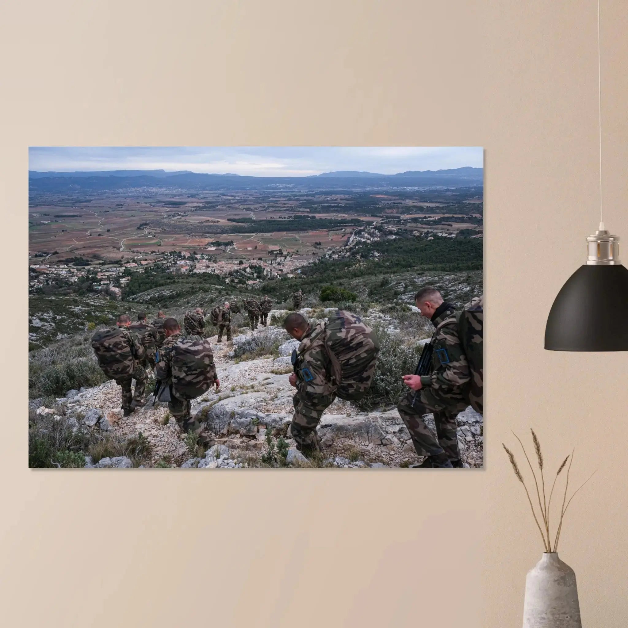 Poster Photo - Marche pour le képi blanc du côté de Puyloubier (Légion étrangère) defense-zone.com