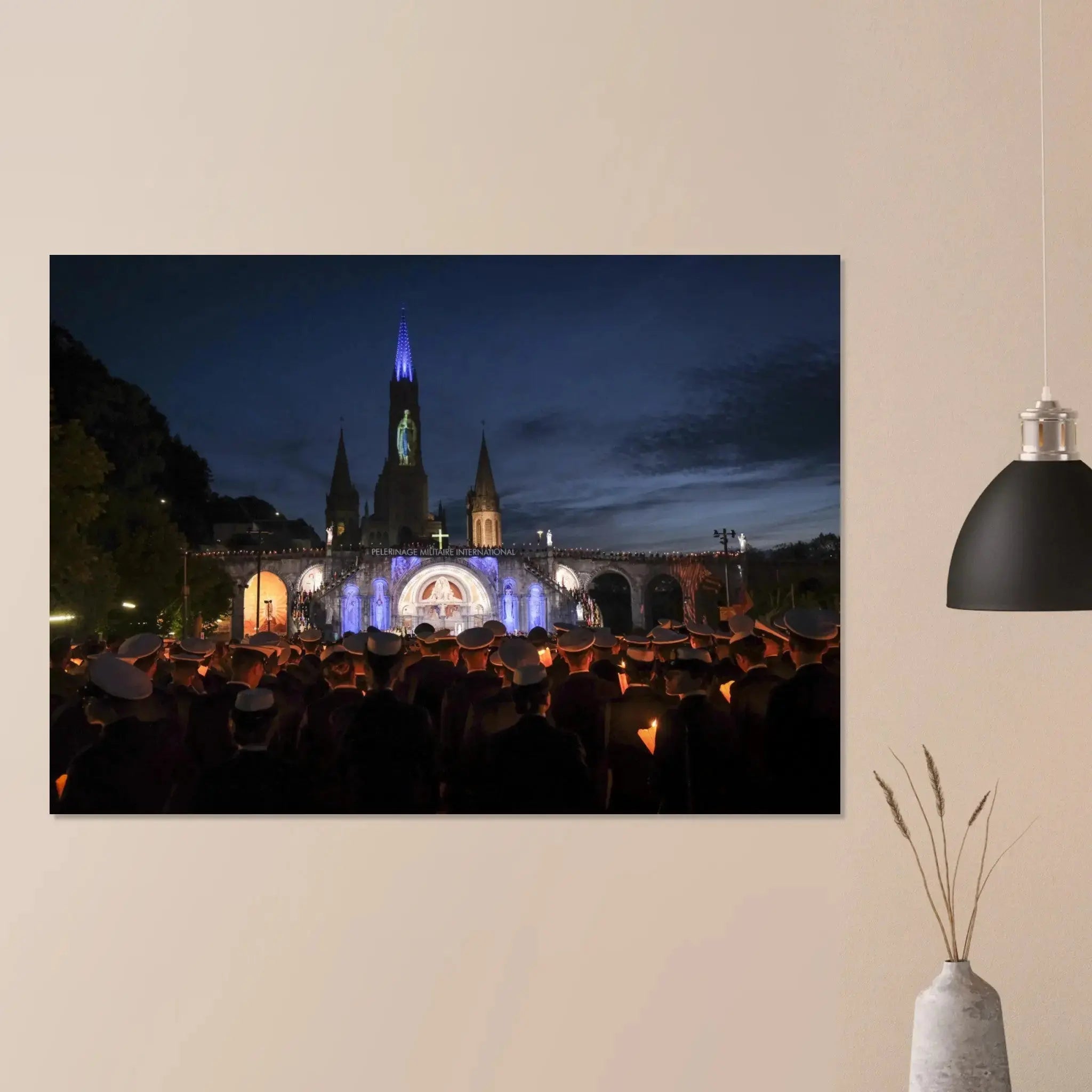 Poster Photo Pèlerinage militaire international - Lourdes de nuit defense-zone.com