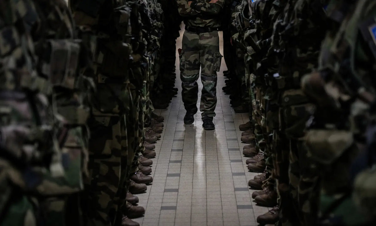 S'engager dans l'armée à 30 ans : les vraies limites d'âge, armée par armée defense-zone.com