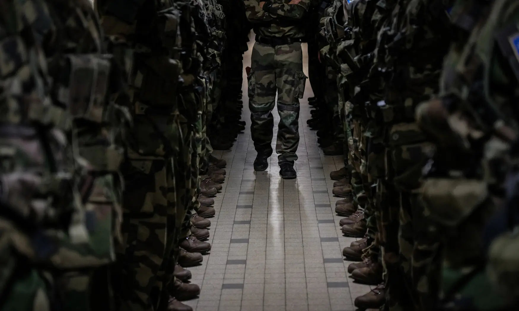 S'engager dans l'armée à 30 ans : les vraies limites d'âge, armée par armée defense-zone.com