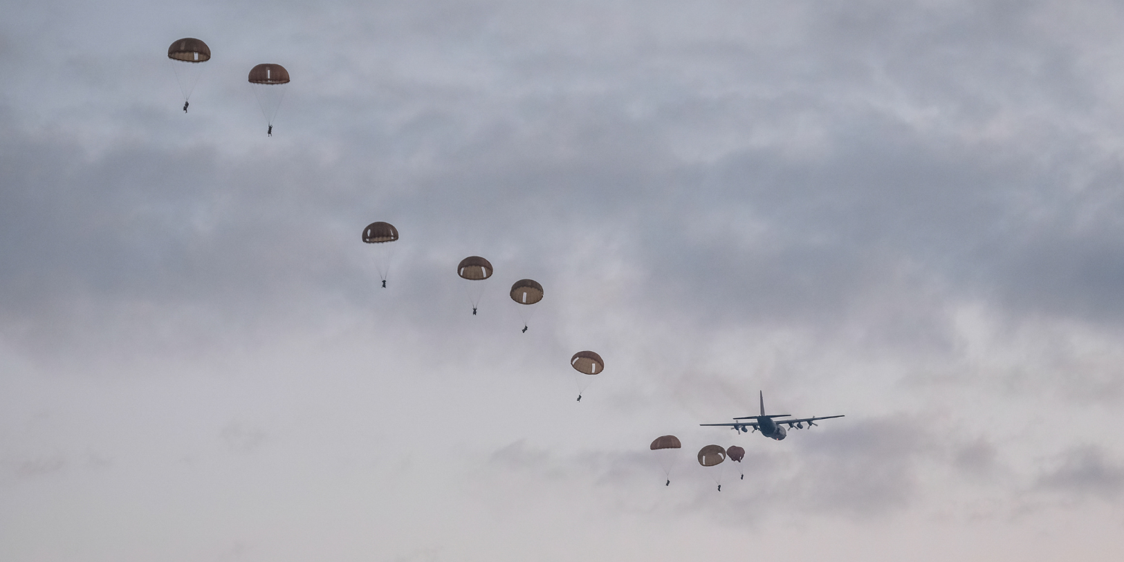 Le saut opérationnel militaire : techniques, préparation et déroulement