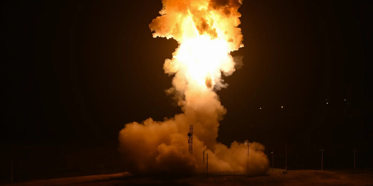 Les-États-Unis-ont-procédé-à-un-tir-de-missile-balistique-intercontinental defense-zone.com