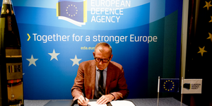 L'AED signe des contrats-cadres pour l'achat en commun de munitions de 155 mm