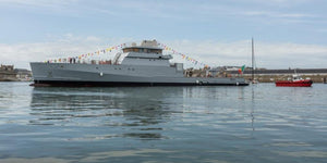 Un patrouilleur OPV 58S construit par Piriou pour la marine nationale sénégalaise. 