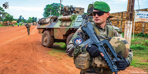 Légion étrangère, DZ 10, Centrafrique, 1er REC, légionnaires, beret vert, VAB, patrouille, guerre