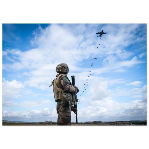 Poster Photo - Parachutistes du 2e REP (Légion étrangère) lors d'une manoeuvre aéroportée defense-zone.com