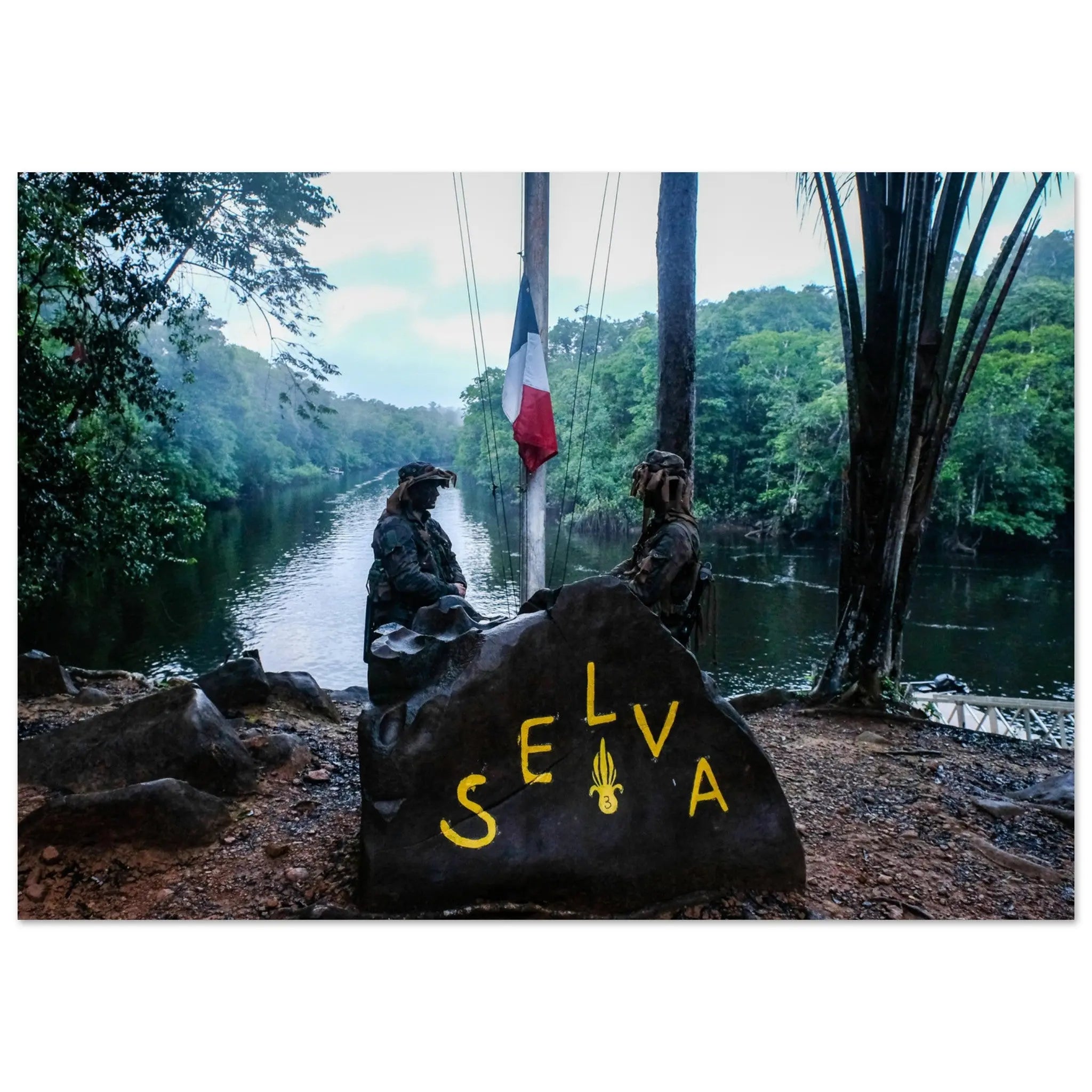 Poster Photo - CEFE, l'école de la jungle pour l'armée française defense-zone.com