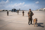 Patrouille dans la base aérienne de Djibouti