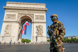 Commando parachutiste lors du défilé du 14 juillet à Paris